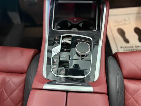 Used 2026 BMW X6 xDrive40i w/ Climate Comfort Package AWD/4WD image 24