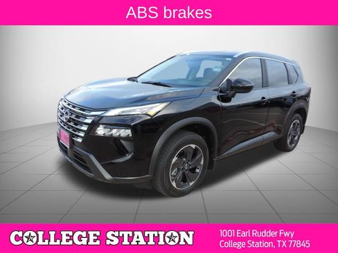Certified 2026 Nissan Rogue SV w/ SV Premium Package FWD image 8