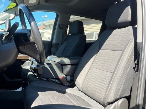 Used 2021 GMC Sierra 1500 SLE image 10