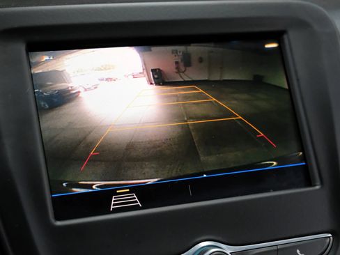 Used 2020 Chevrolet Equinox LS w/ LPO, Floor Liner Package FWD image 24