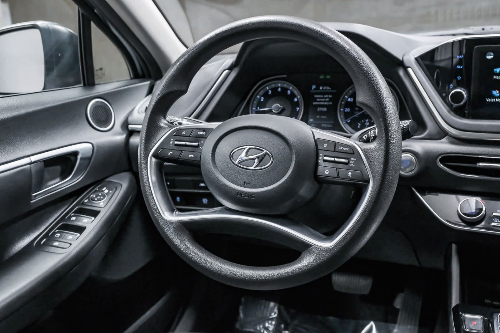 Used 2023 Hyundai Sonata SEL FWD image 19