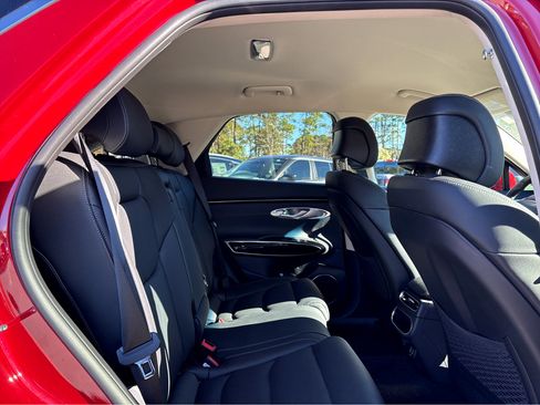 Used 2025 Genesis GV70 2.5T image 16