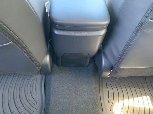 New 2026 Toyota Prius XLE FWD image 25