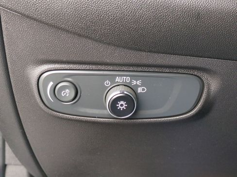 Certified 2023 Chevrolet Equinox LT AWD/4WD image 17