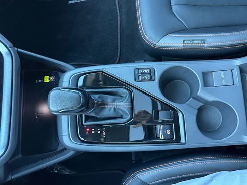 Certified 2025 Subaru Crosstrek 2.5i Limited w/ Crosstrek Mirror Package image 23