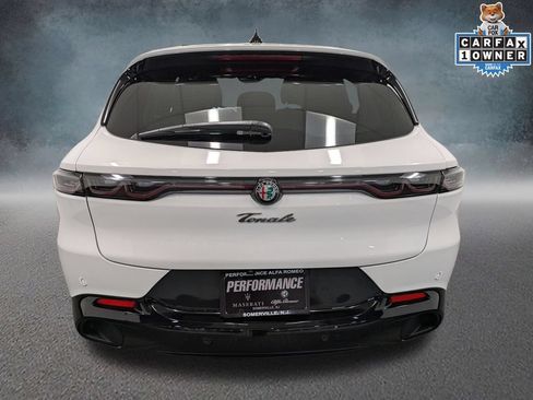 Used 2025 Alfa Romeo Tonale AWD/4WD image 5