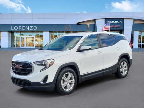 Used 2021 GMC Terrain SLE image 1