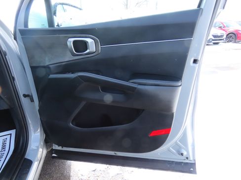 Used 2025 Kia Sorento X-Line EX image 10