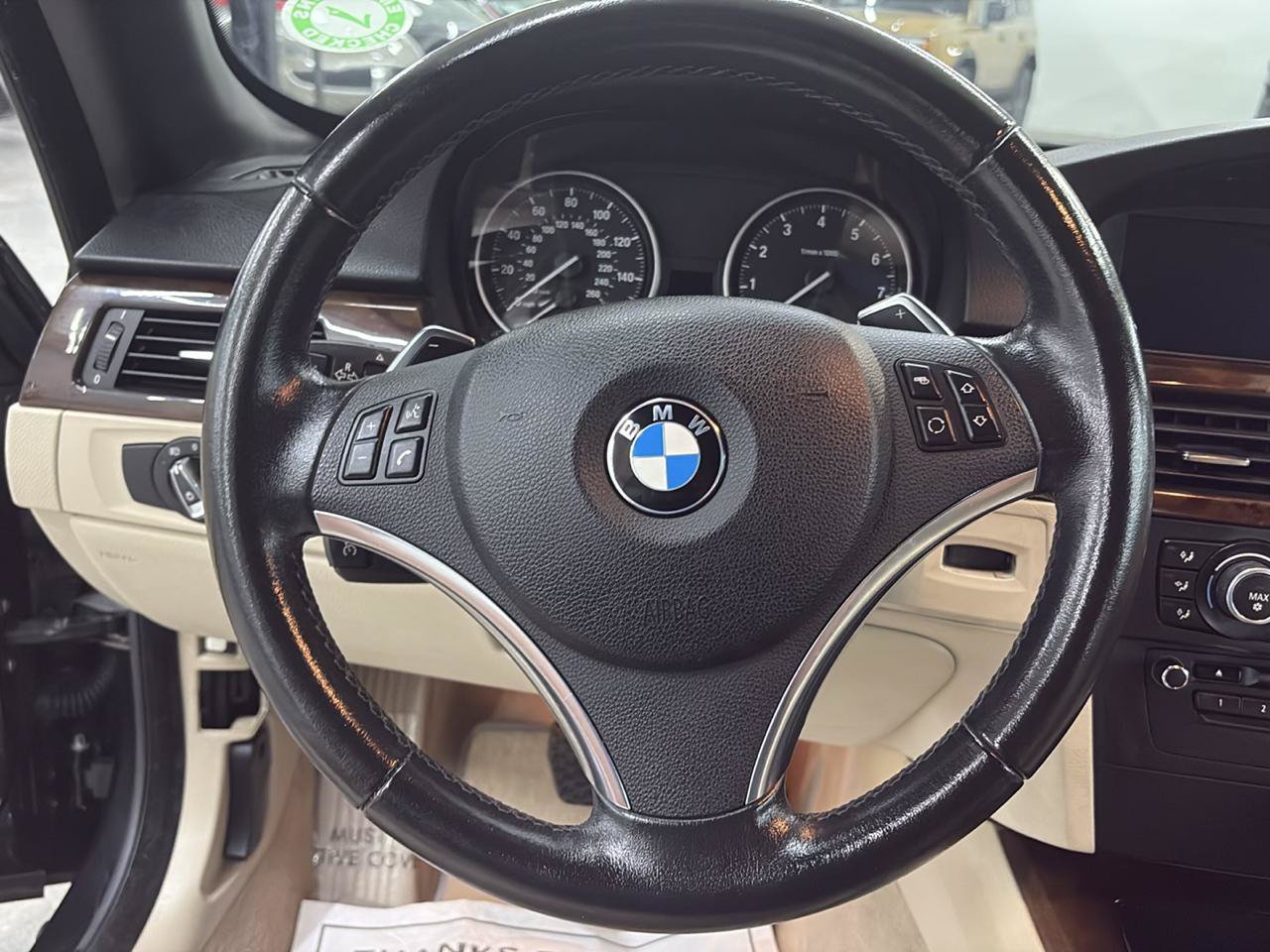 Used 2011 BMW 328i Convertible w/ Premium Pkg RWD image 16