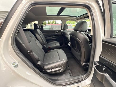 Used 2022 Kia Sorento SX AWD/4WD image 50