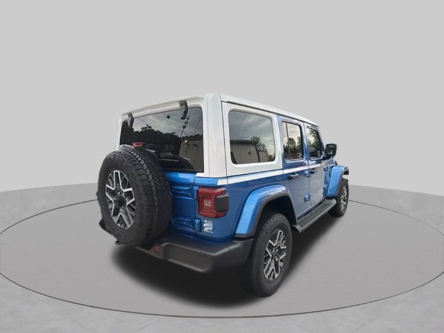 New 2026 Jeep Wrangler Unlimited Sahara w/ Whitecap Package AWD/4WD image 3