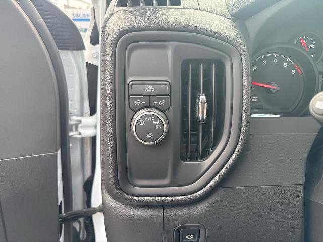 Used 2025 Chevrolet Silverado 1500 W/T RWD image 13