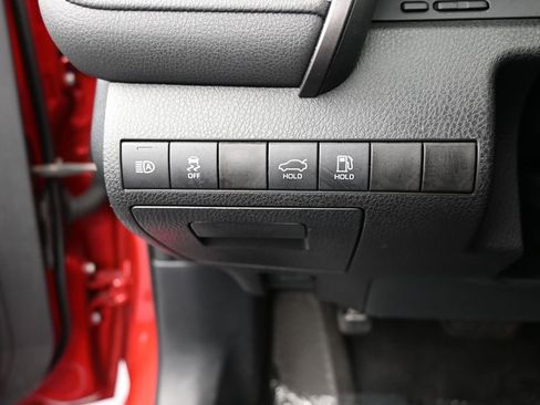 Used 2021 Toyota Camry SE FWD image 30