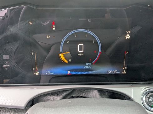 Certified 2025 Chevrolet Trax LT w/ LT Convenience Package image 24