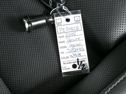 Certified 2025 Porsche Taycan image 39