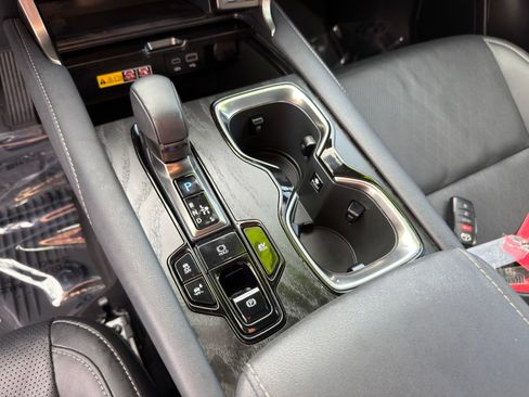 Used 2023 Lexus RX 350 w/ Cold Area Package AWD/4WD image 25