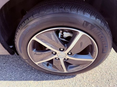 Used 2022 Honda HR-V EX image 16