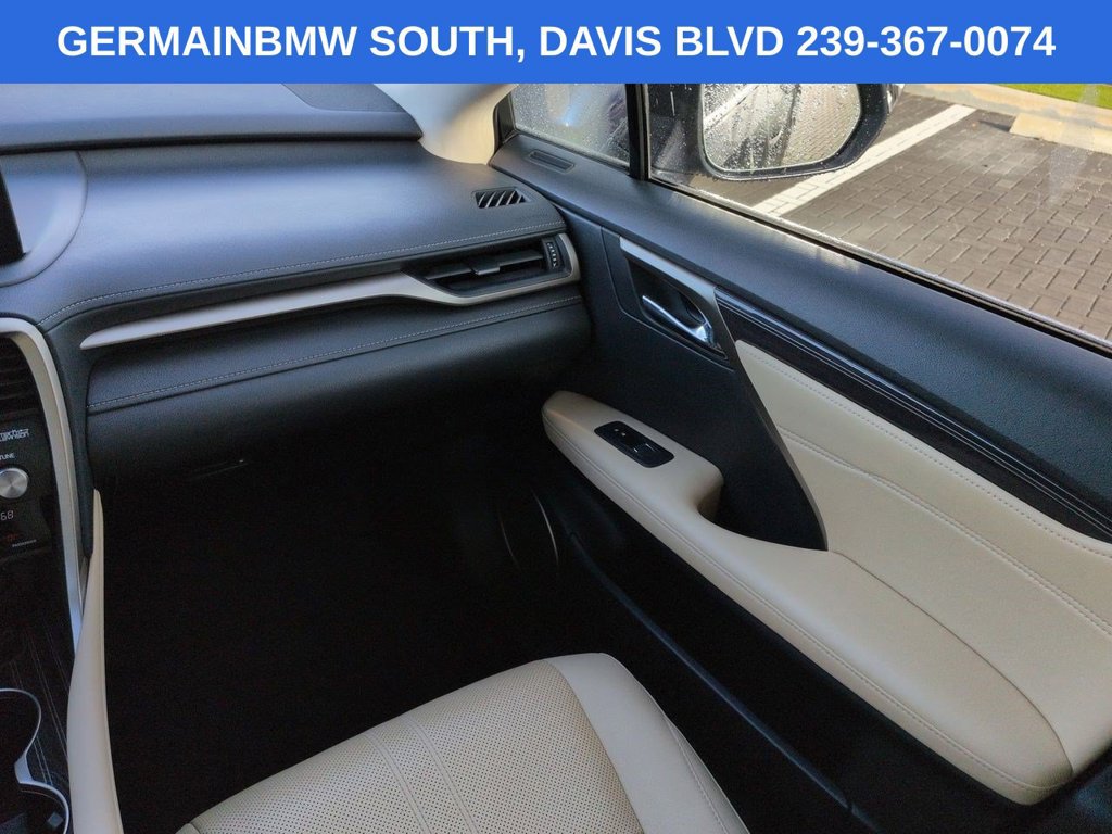 Used 2022 Lexus RX 350L Luxury w/ Accessory Package (Z1) AWD/4WD image 18