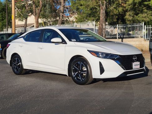 New 2025 Nissan Sentra SV w/ All-Weather Package image 5