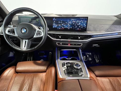 Used 2023 BMW X7 M60i w/ Executive Package image 22