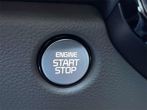 New 2026 Kia Carnival EX image 36