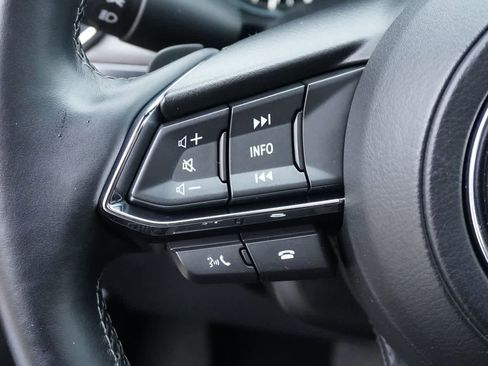 Used 2022 MAZDA CX-5 Signature image 25