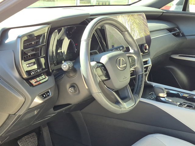 Used 2024 Lexus RX 350 Premium Plus w/ Convenience Package FWD image 10