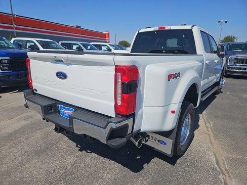 New 2026 Ford F350 Lariat w/ FX4 Off-Road Package image 11
