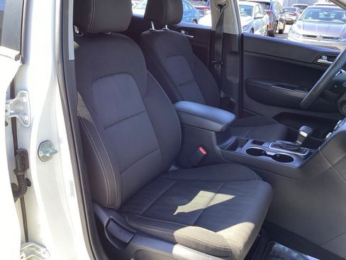 Used 2022 Kia Sportage LX FWD image 32