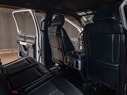 Used 2022 Ford F250 Lariat w/ Lariat Value Package image 24