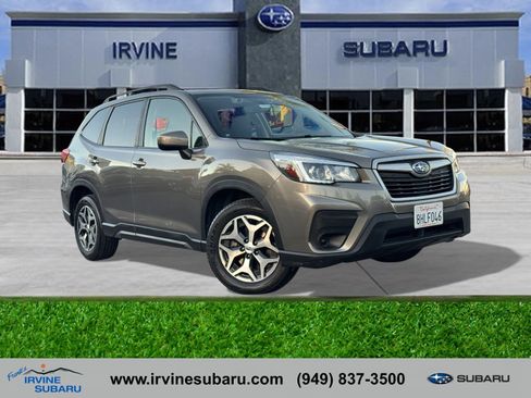 Used 2019 Subaru Forester Premium image 1