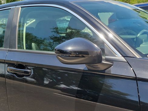 Used 2024 Honda Civic Touring image 8