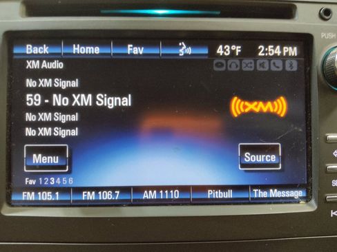 Used 2016 Chevrolet Traverse LT w/ Style and Technology Package image 25