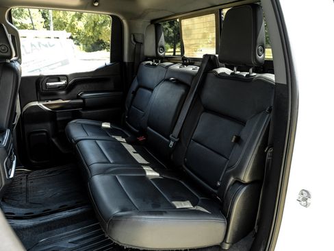 Used 2020 GMC Sierra 1500 SLT AWD/4WD image 44