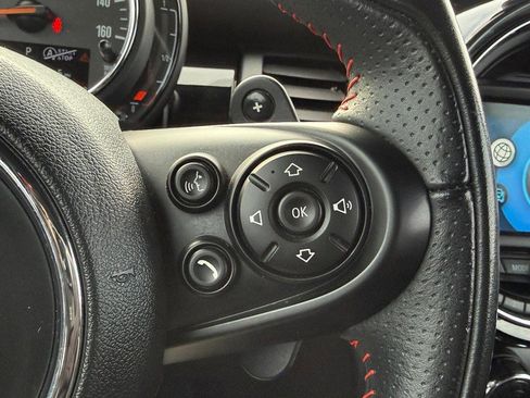 Used 2020 MINI Cooper S image 17