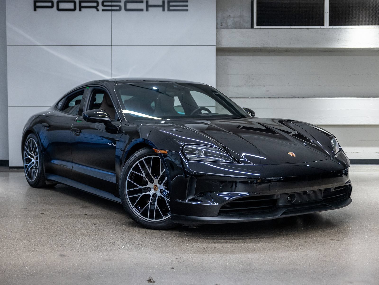 Certified 2025 Porsche Taycan RWD image 10