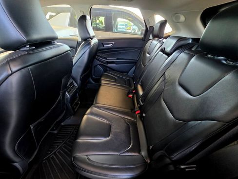 Used 2022 Ford Edge Titanium AWD/4WD image 58