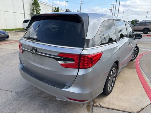 Used 2022 Honda Odyssey EX-L image 4