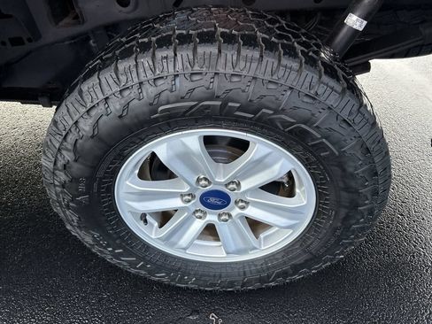 Used 2019 Ford F150 XLT AWD/4WD image 10