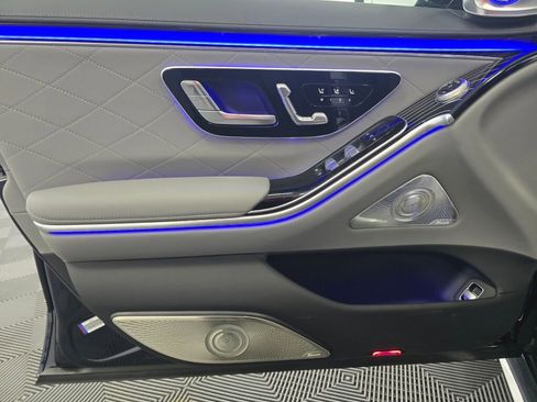 New 2025 Mercedes-Benz S 580 4MATIC Sedan image 23