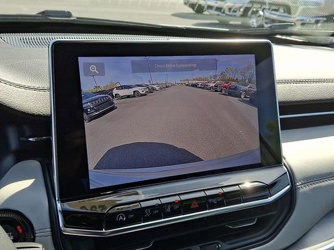 New 2026 Jeep Compass Limited image 12