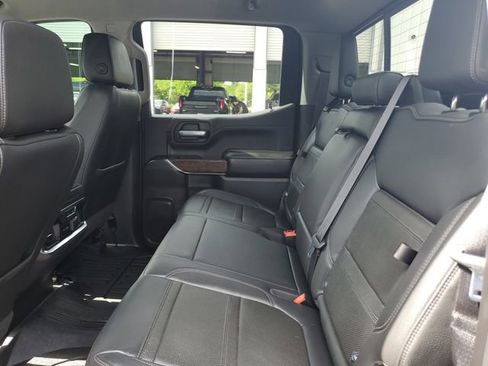 Used 2021 GMC Sierra 1500 Denali w/ Technology Package AWD/4WD image 11