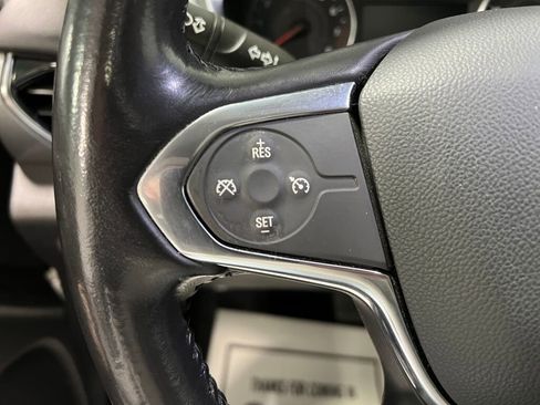 Used 2020 Chevrolet Traverse LT w/ LT Premium Package image 14