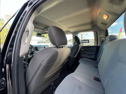 Used 2024 RAM 1500 Classic SLT AWD/4WD image 26