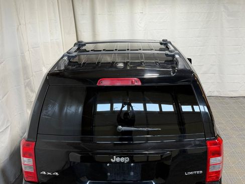 Used 2012 Jeep Patriot Limited w/ Sun/Sound Group AWD/4WD image 7