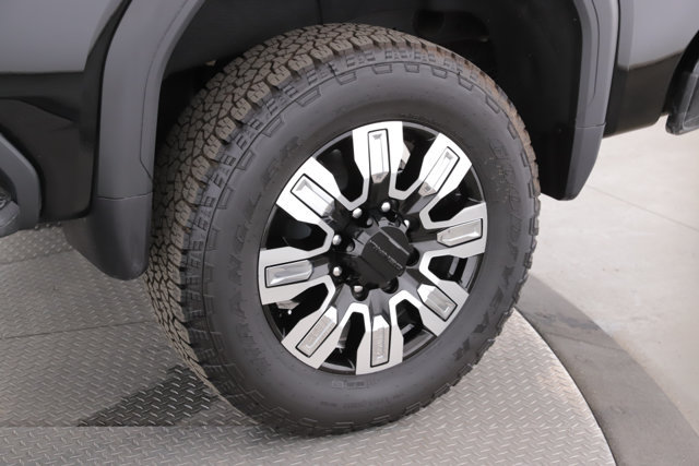 Used 2026 GMC Sierra 2500 Denali w/ Technology Package AWD/4WD image 14