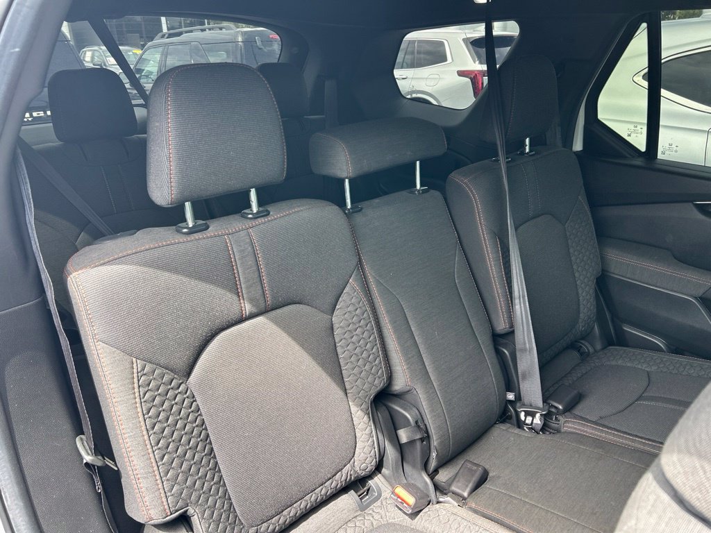 Used 2025 Honda Pilot Sport image 47