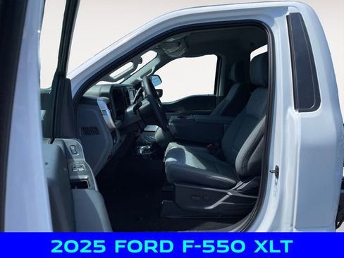 New 2025 Ford F550 4x4 Regular Cab Super Duty w/ XLT Value Package image 9