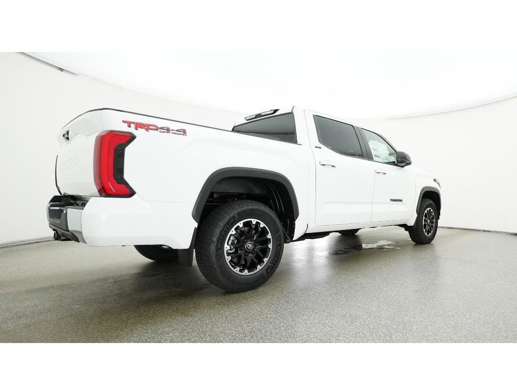 New 2026 Toyota Tundra SR5 w/ TRD Off-Road Package AWD/4WD image 32