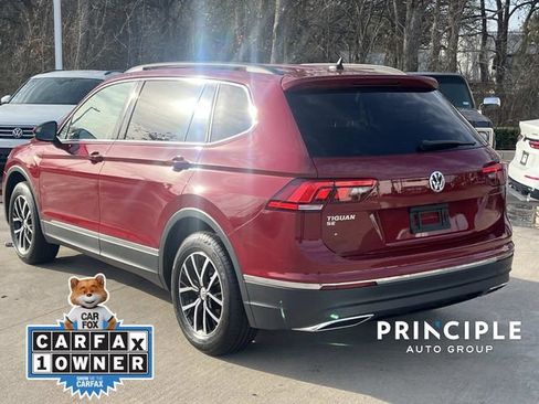 Certified 2021 Volkswagen Tiguan SE image 11